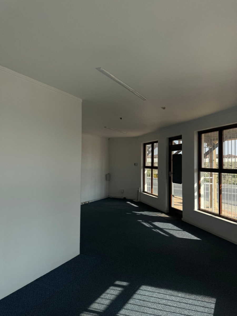 To Let commercial Property for Rent in Hillcrest Heights Western Cape